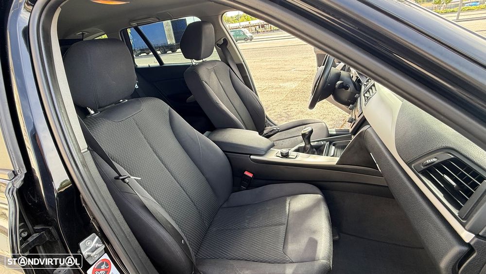 BMW 320 d xDrive Line Sport - 15