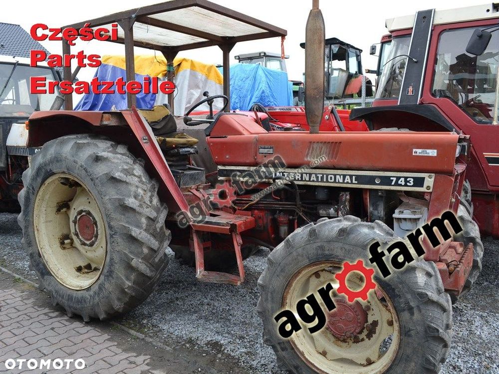 Case 743 części, skrzynia biegów, silnik - 1