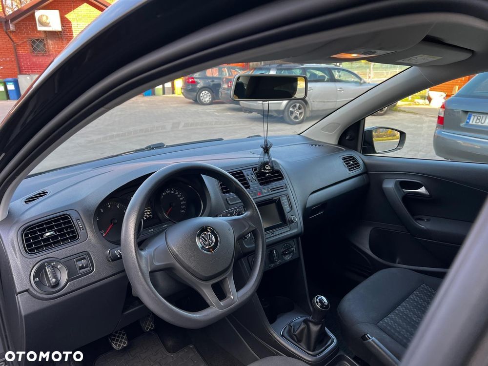 Volkswagen Polo 1.0 Comfortline - 6