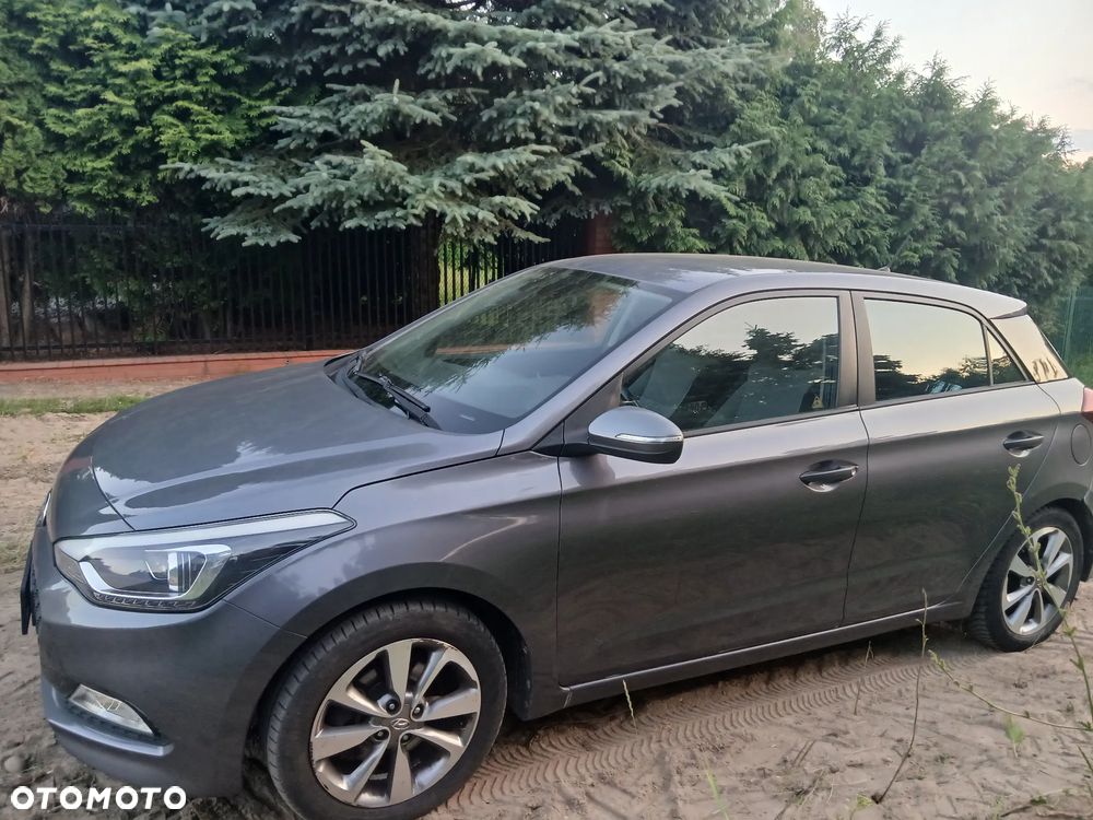 Hyundai i20 1.4 CRDi Comfort EU5 - 4