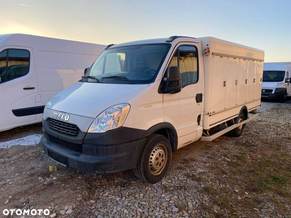 Iveco Iveco Daily 35-13 chłodnia 10 komorowa Mrożnia do -40C Model 2014 - 1
