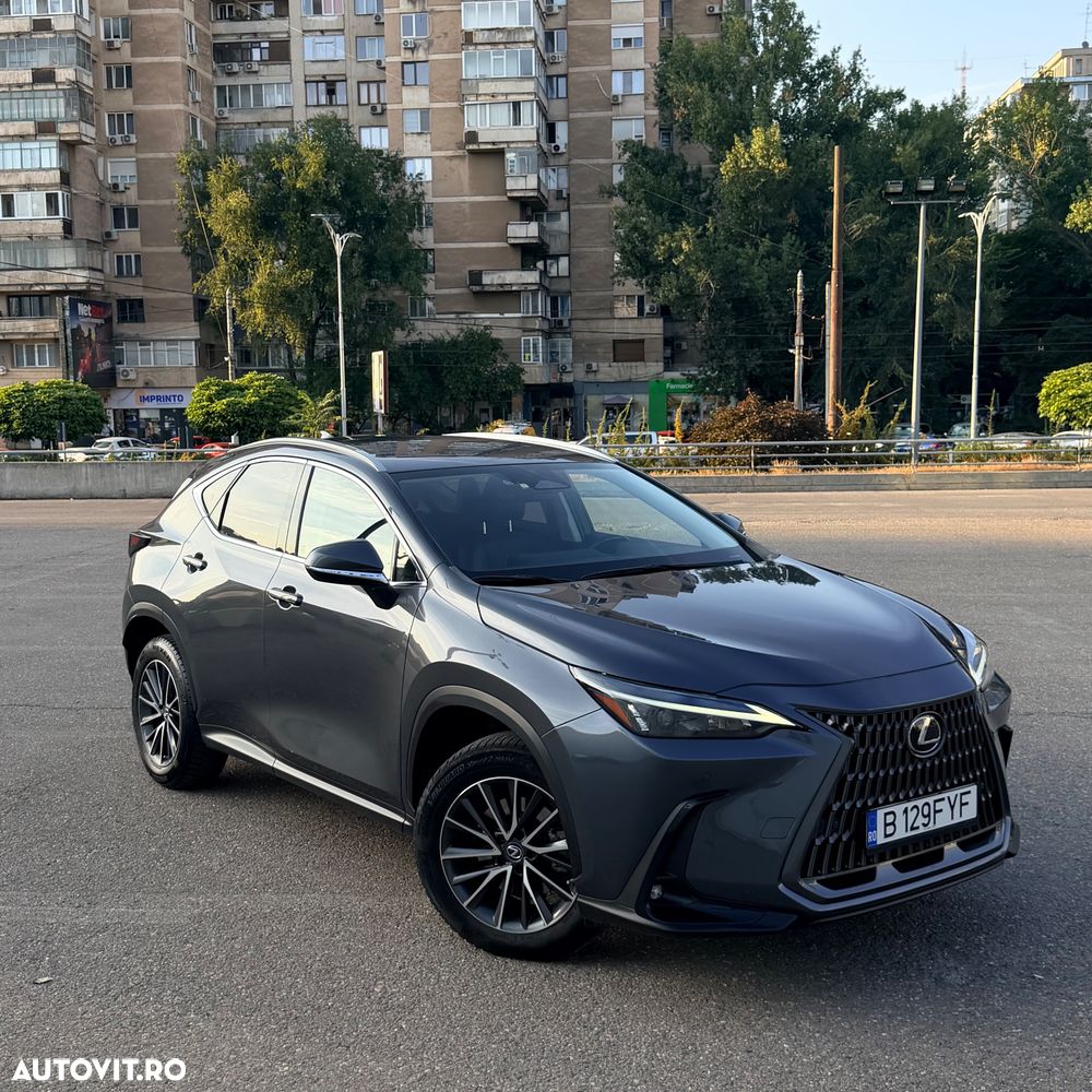 Lexus Seria NX - 1