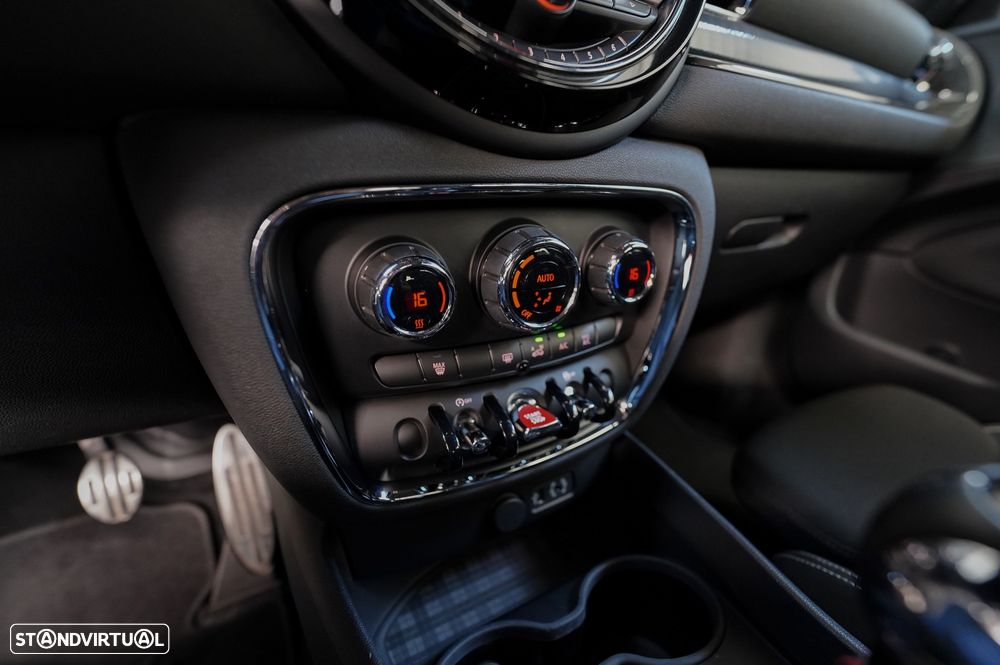 MINI Clubman One D - 17