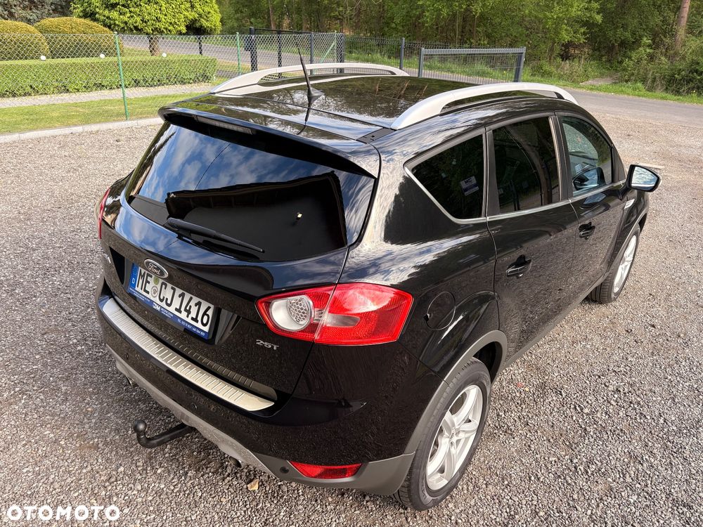 Ford Kuga 2.5 4x4 Individual - 13