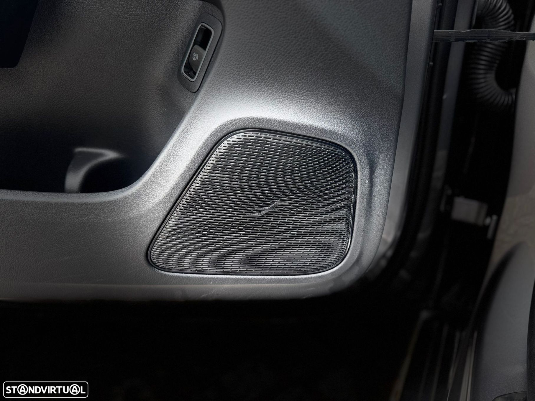 Mercedes-Benz CLA 180 - 18
