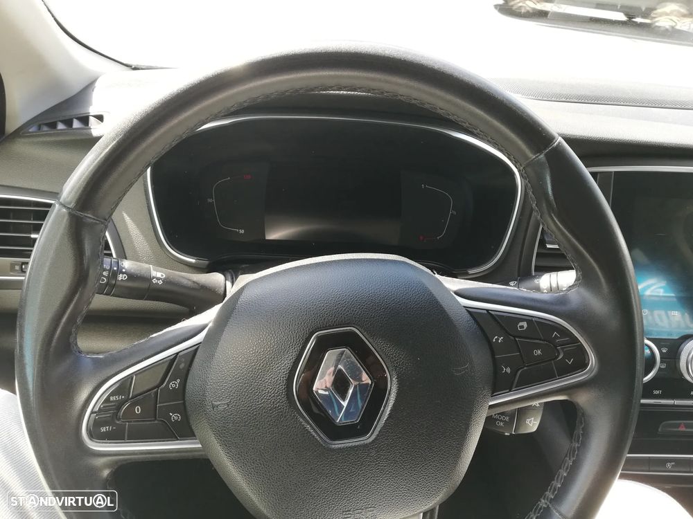 Renault Mégane BLUE dCi 115 TECHNO - 15