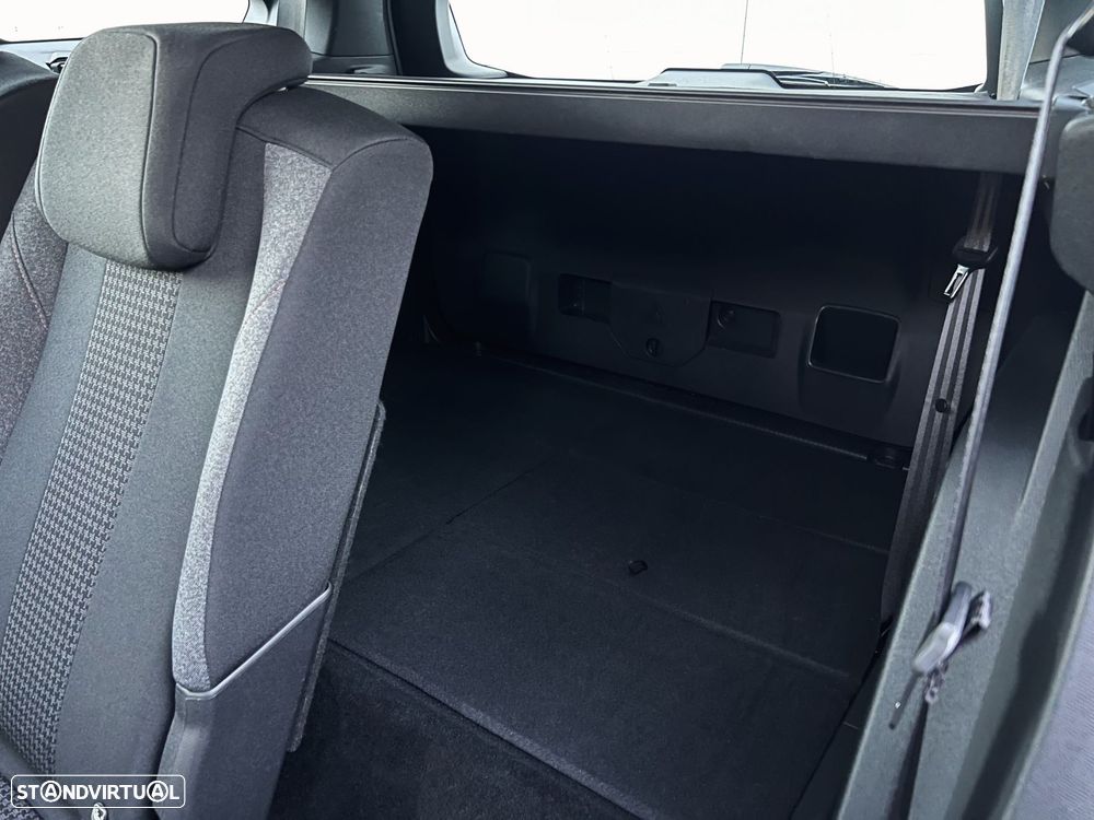 Peugeot 5008 PureTech 130 EAT8 Stop & Start Active Business-Pack - 35