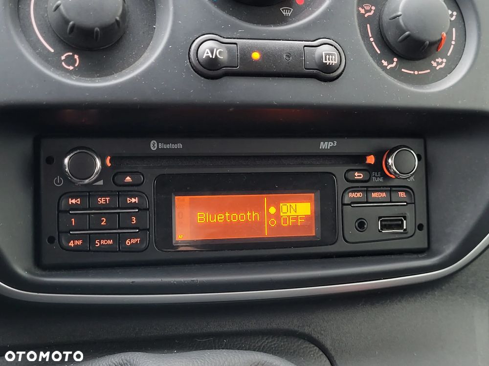 Renault Kangoo MAXI - 12