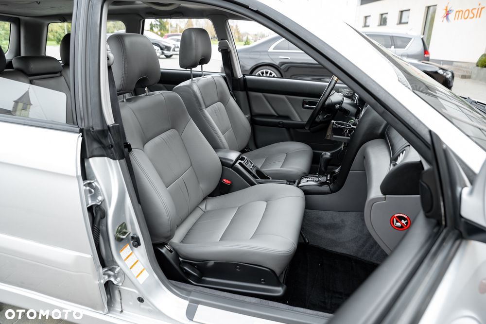 Subaru Outback 3.0 H6 - 21