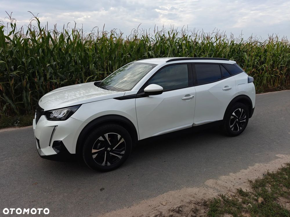 Peugeot 2008 PureTech 130 EAT8 Allure - 11