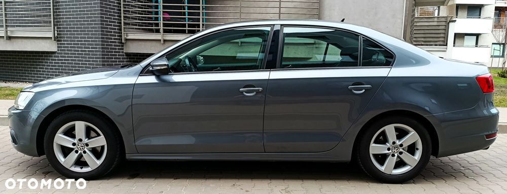 Volkswagen Jetta 1.4 TSI Comfortline - 5