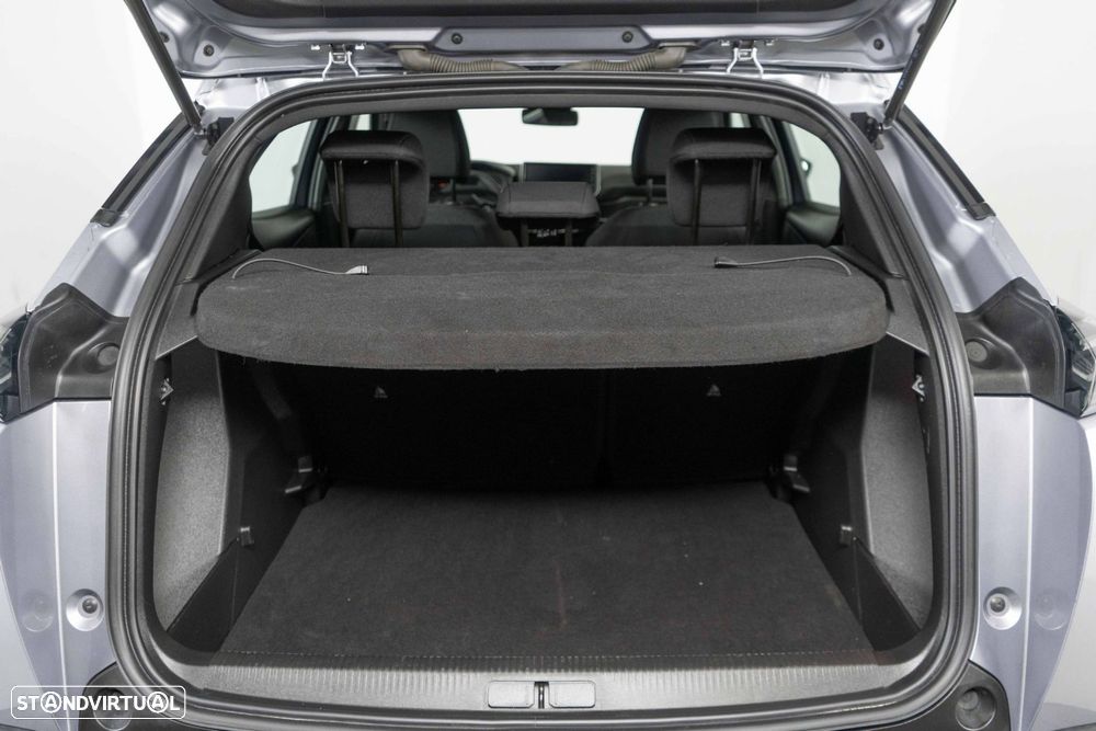 Peugeot 2008 1.2 PureTech Style - 12