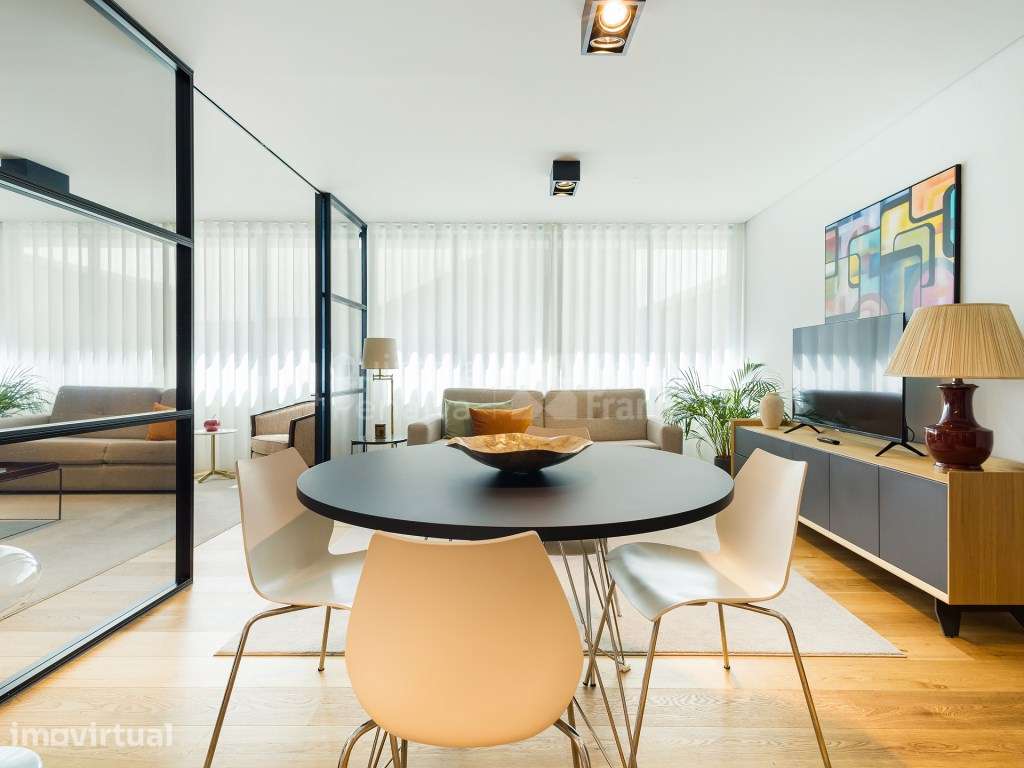 Apartamento T1 para arrendamento, com móveis em Campolide - Grande imagem: 2/28