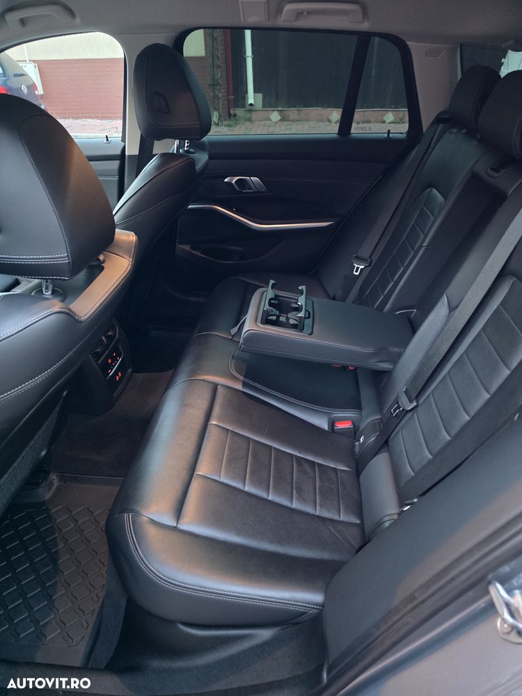 BMW Seria 3 320d xDrive AT MHEV - 8