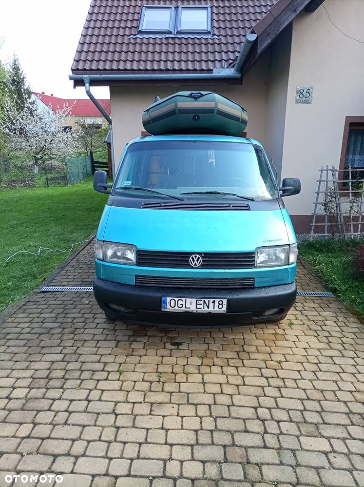 Volkswagen Transporter - 2