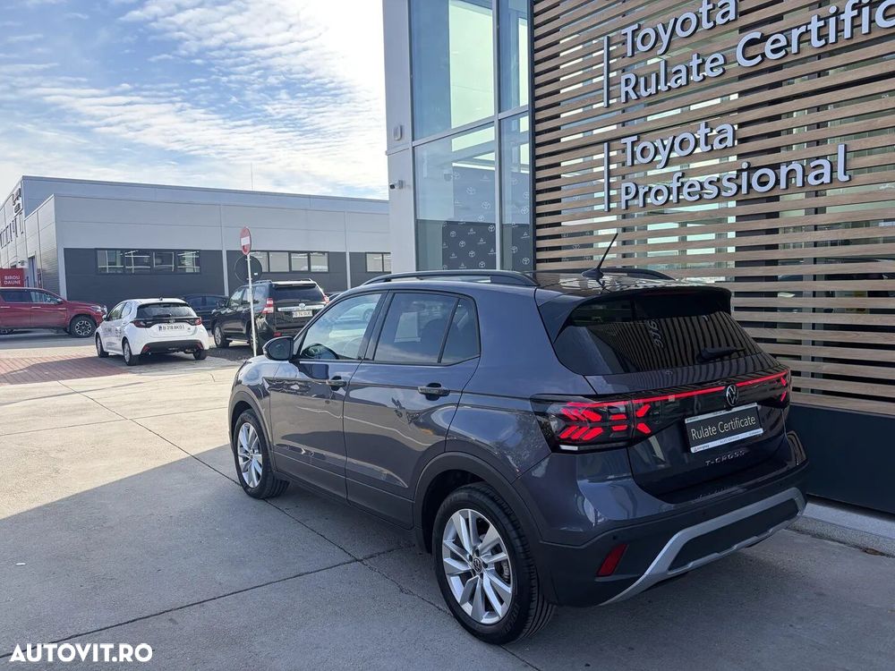 Volkswagen T-Cross - 5