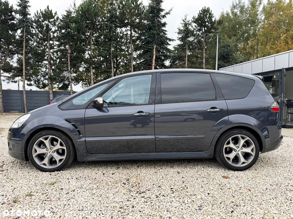 Ford S-Max - 9