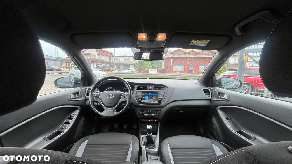 Hyundai i20 - 8