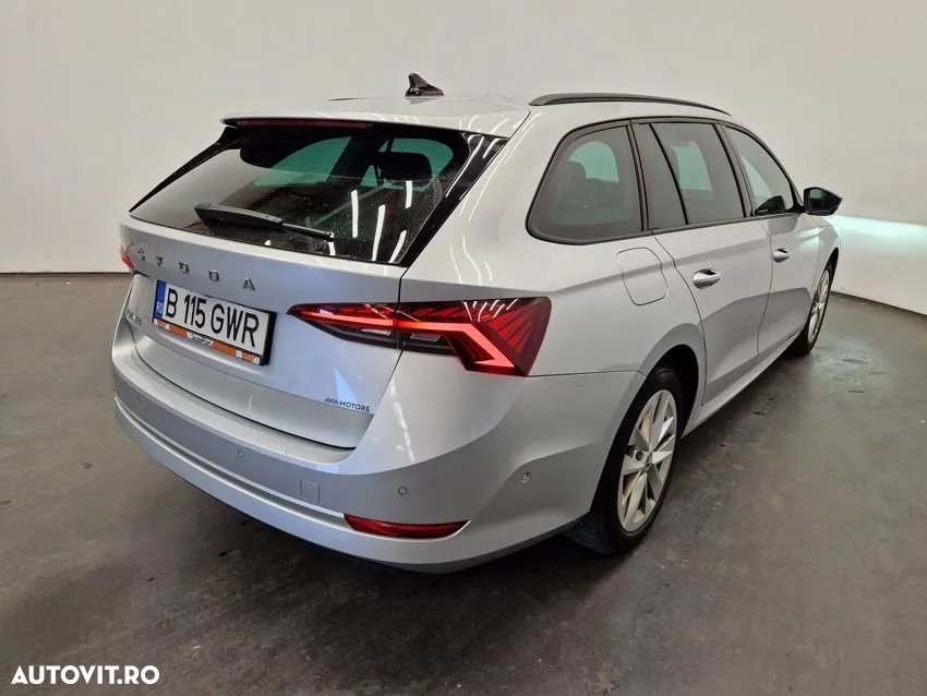 Skoda Octavia - 3
