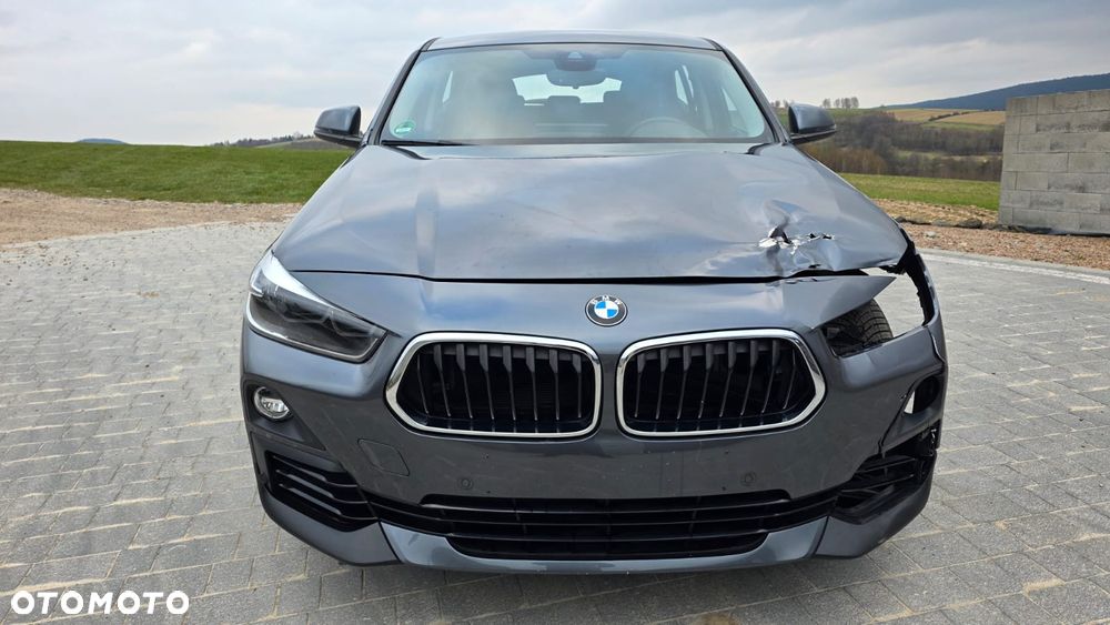 BMW X2 sDrive18i Advantage - 2