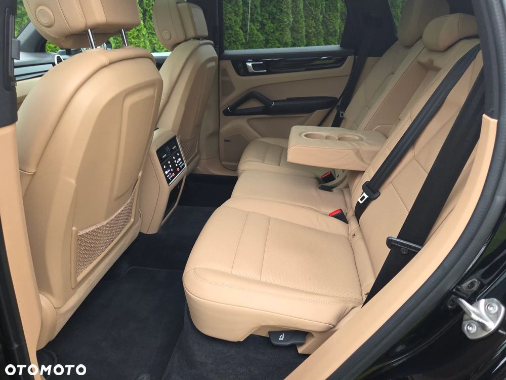 Porsche Cayenne E-Hybrid Tiptronic S - 29