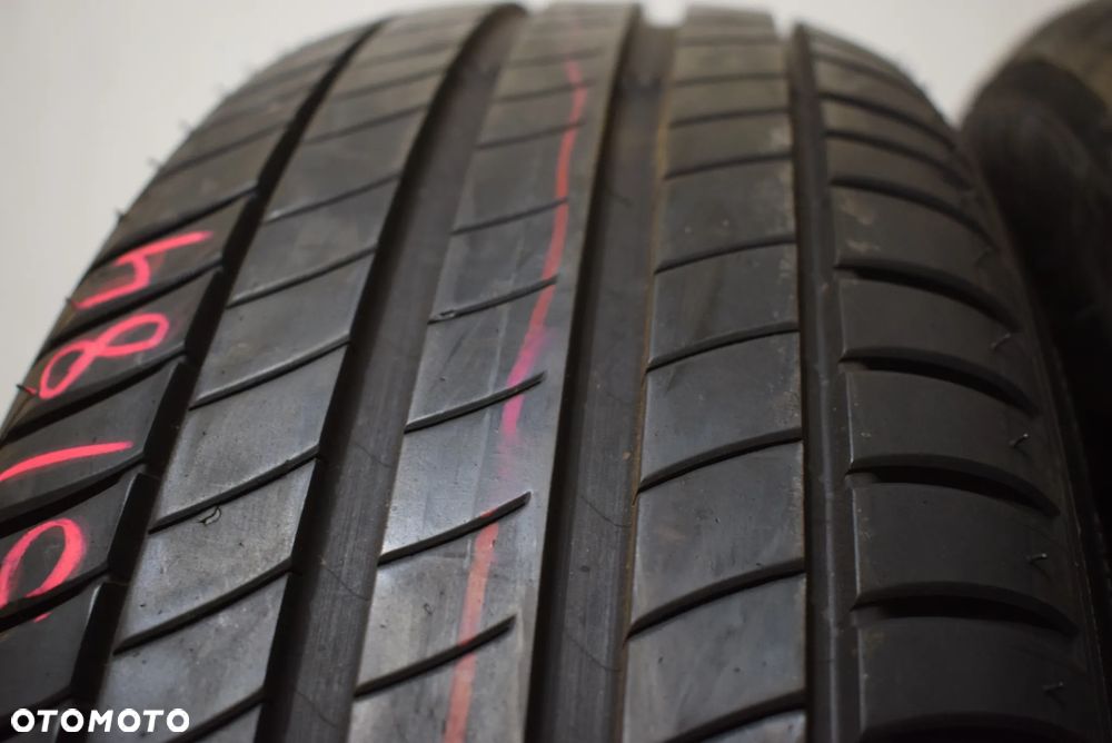 R17 215/65 Michelin Primacy 3 - 2