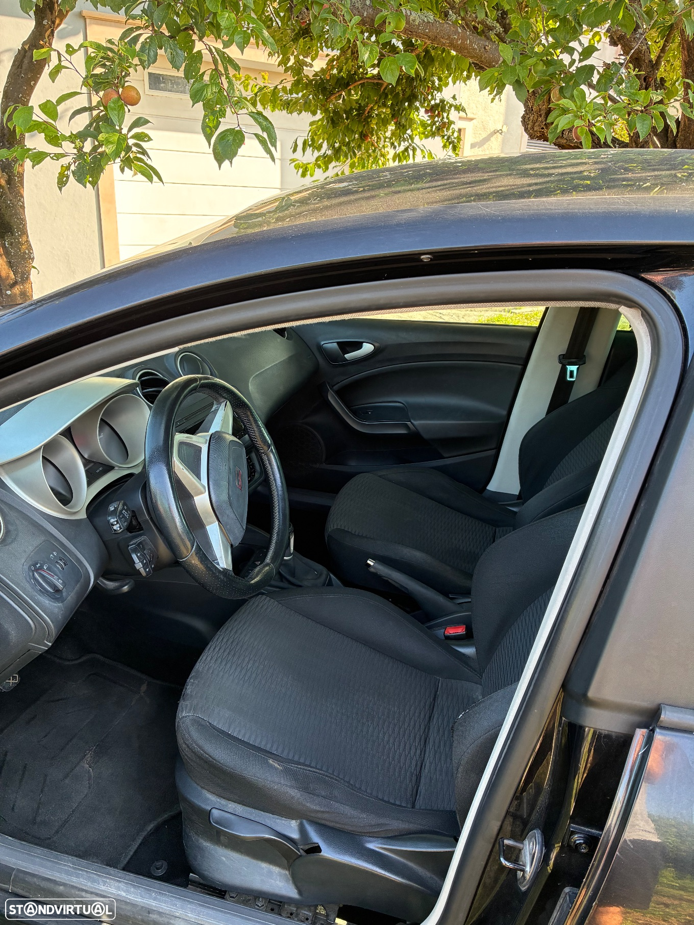 SEAT Ibiza 1.6 TDI 25 Anos DPF - 4