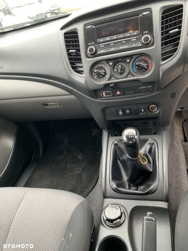 Mitsubishi L200 Pick Up 4x4 S&S Double Cab Intro Edition II - 16