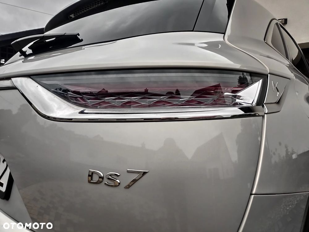 DS Automobiles DS 7 Crossback - 11