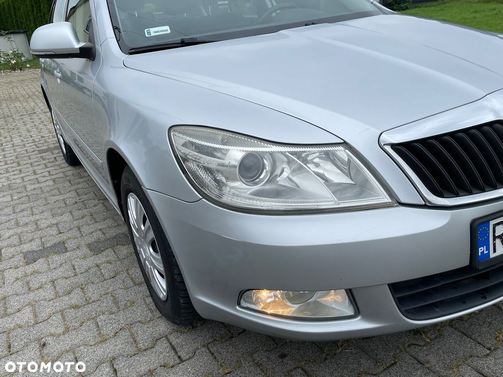 Skoda Octavia 2.0 TDI DPF Ambition - 14