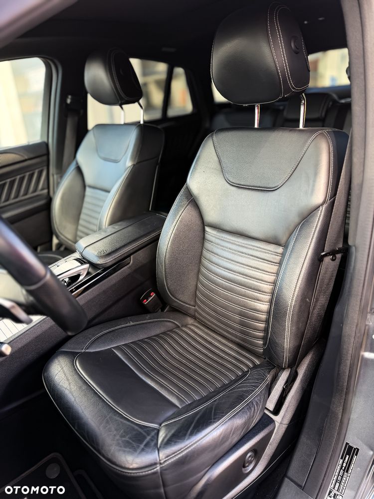 Mercedes-Benz GLE 350 d 4Matic 9G-TRONIC AMG Line - 14