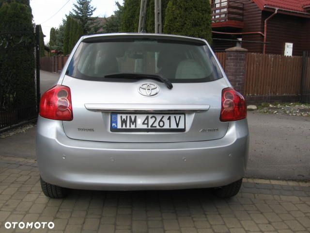 Toyota Auris 1.6 Luna - 10