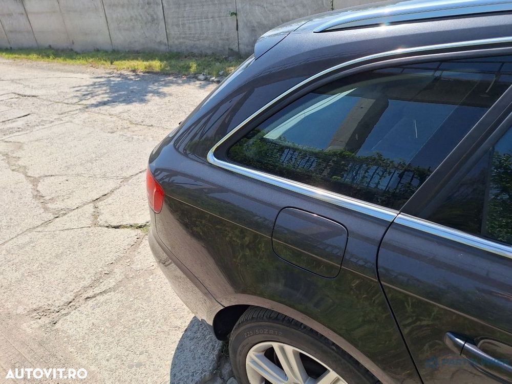 Aripa spate dreapta AUDI A4 IV Avant 8K5, B8 2007 - 2015 gri LZ7L - 2