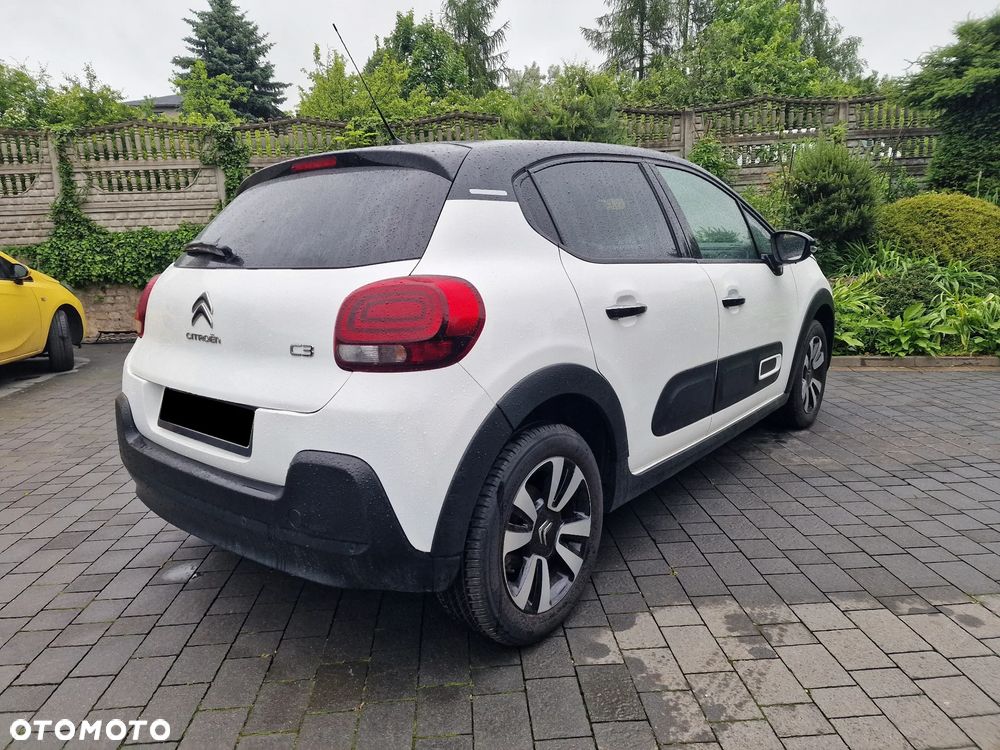Citroën C3 1.2 PureTech Shine EAT6 - 2