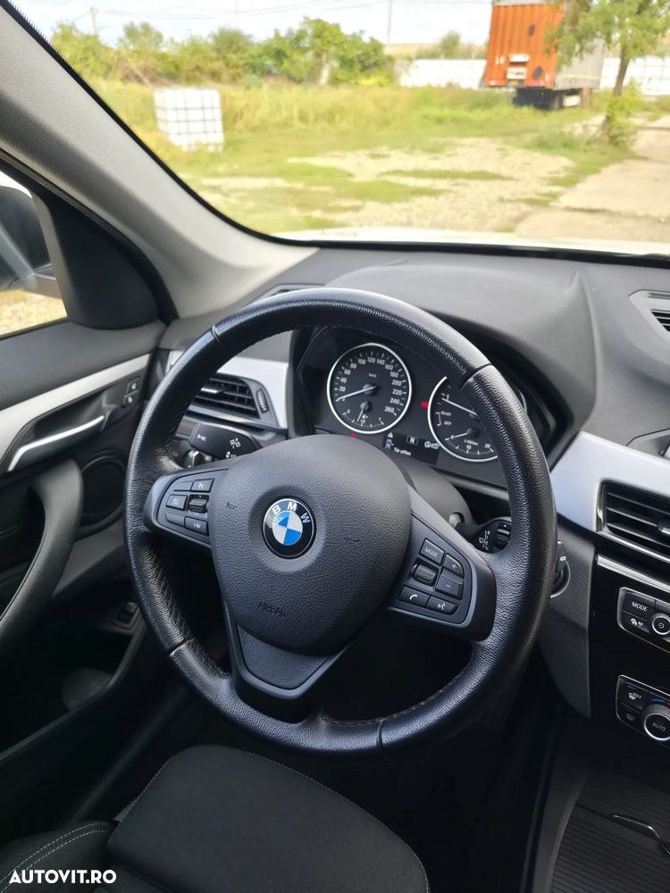 BMW X1 sDrive18i Advantage - 8