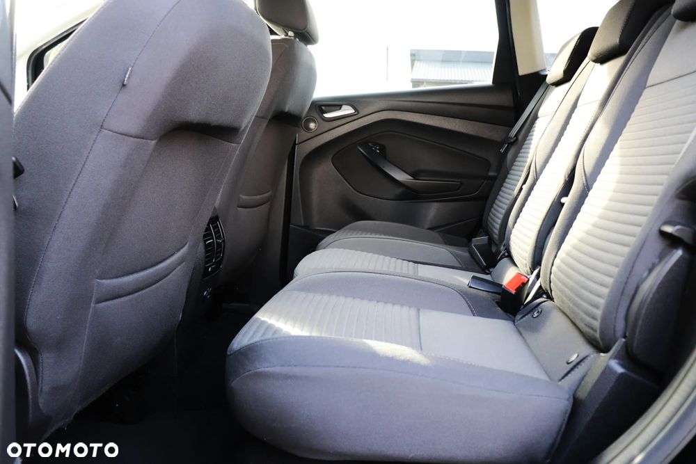 Ford C-MAX 1.5 TDCi Start-Stop-System Titanium - 21