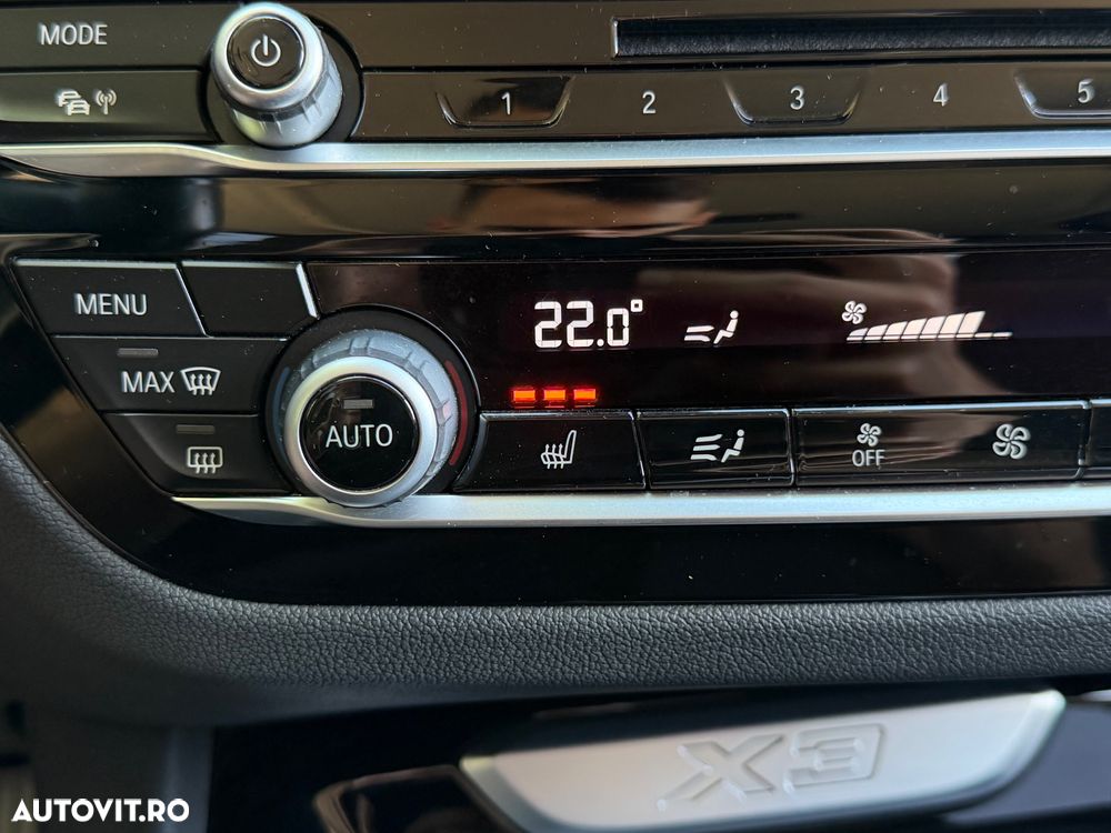 BMW X3 xDrive20i Aut. Advantage - 23