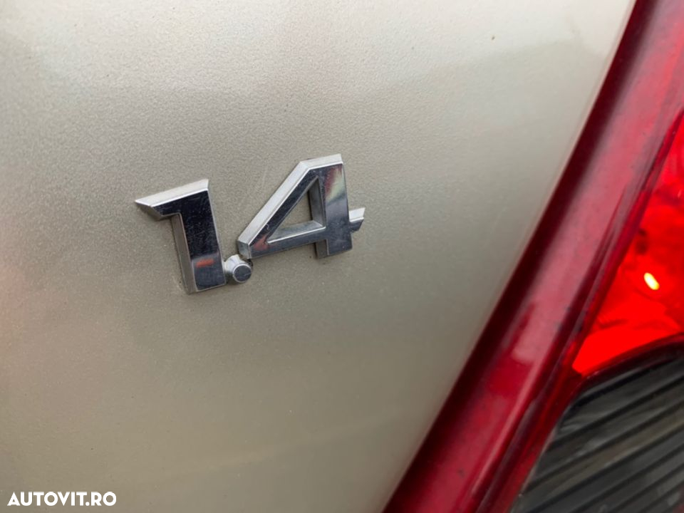 Opel Corsa - 15