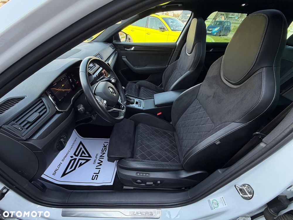 Skoda Superb 2.0 TDI 4x4 DSG Sportline - 19