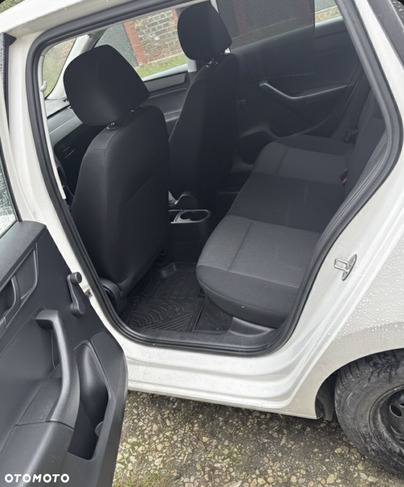 Skoda RAPID 1.6 TDI DPF Ambition - 5