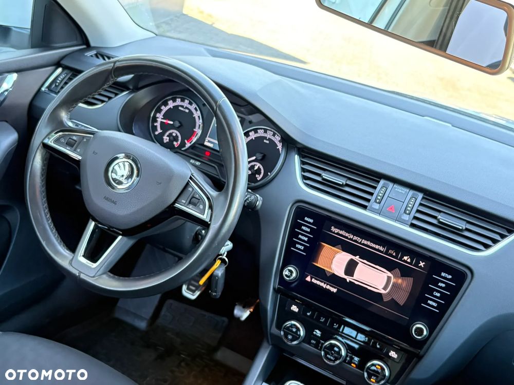 Skoda Octavia 1.6 TDI Ambition - 14