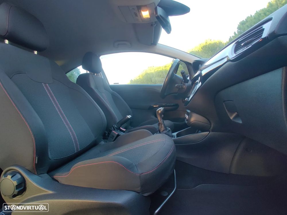 Opel Corsa 1.0 T GT - 29