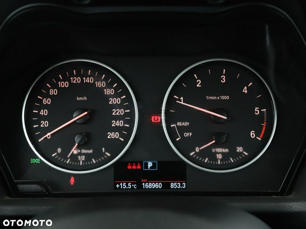 BMW X1 sDrive18d - 23