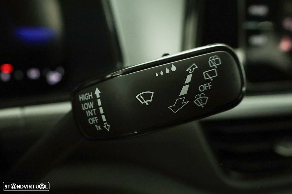 VW T-Roc 1.0 TSI Life - 17