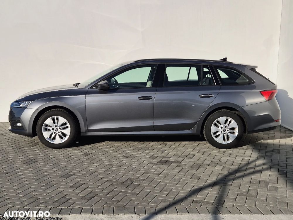 Skoda Octavia Combi 2.0 TDI DSG Ambition - 2