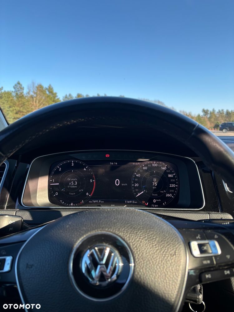 Volkswagen Golf 1.6 TDI BMT IQ Drive - 11