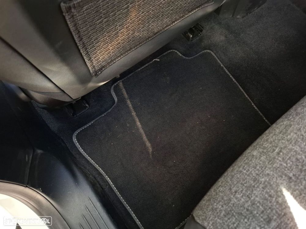 Renault Espace 1.2 E-Tech Full Hybrid Techno - 31