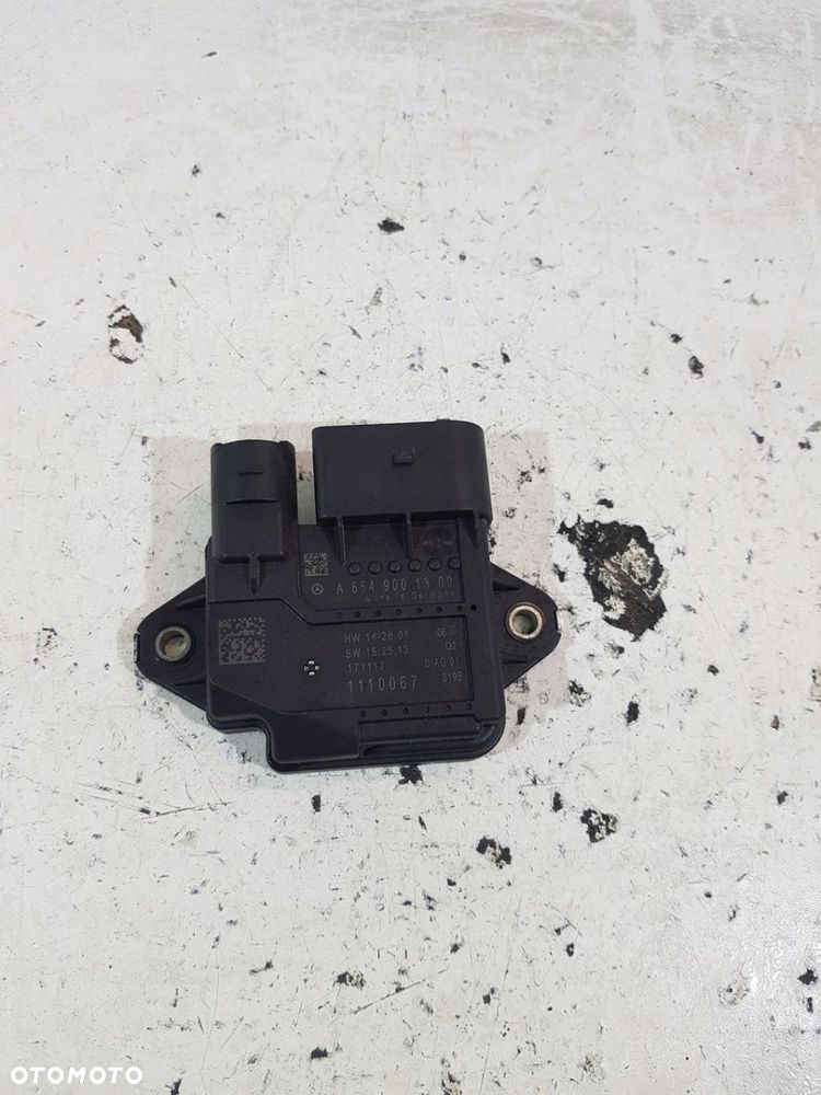 PRZEKAŹNIK ŚWIEC ŻAROWYCH A6549001300 MERCEDES 2.0 CDI 654920 - 6