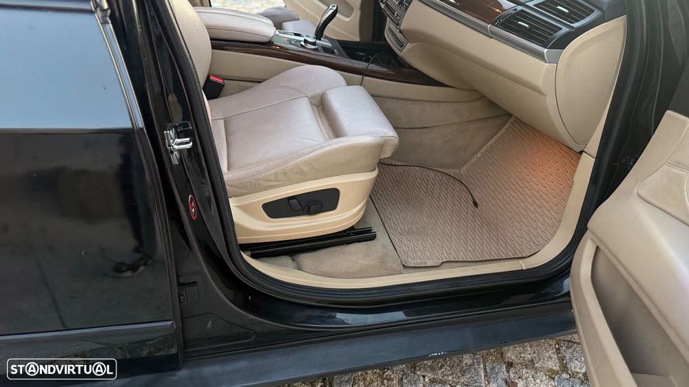 BMW X5 3.0 sd - 17