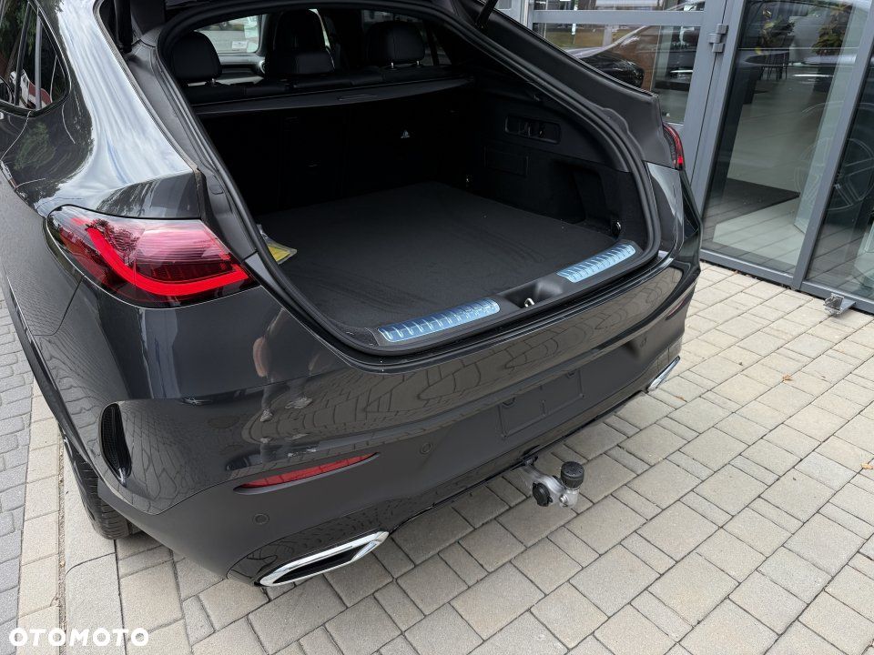 Mercedes-Benz GLC - 9